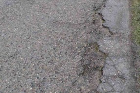Loš asfalt u delu ulice Marka Oreškovića