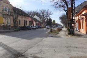 Nedostatak saobraćajnih znakova na raskrsnici kod Blaškovog križa