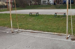 Modernizacija fudbalskog i košarkaškog terena u Malom Radanovcu