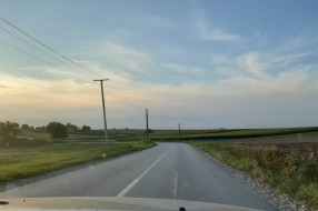 Nedovoljno obeležena dvostruka krivina na putu Đurđin-Mišićevo