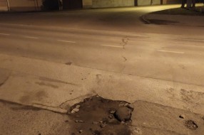 Poveća udarna rupa u ulici Kalora Milodanovića