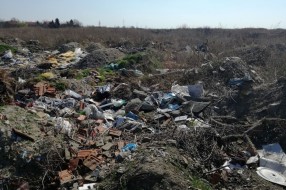 Deponija koja tu ne bi smela da bude