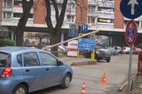 Parking kod Radničkog - problem