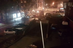 Odnošenje smeća ranom zorom