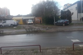 Zelena površina u Jo Lajoša