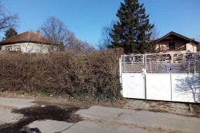 Opasna rupa na prometnoj pešačkoj i biciklističkoj stazi na Paliću