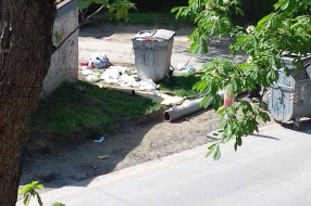 Pražnjenje kontejnera