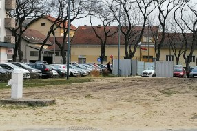 Građevinske ograde kod bazena na Prozivci