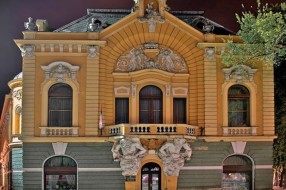 Gradska čitaonica - da li je dovoljno trenutno radno vreme?