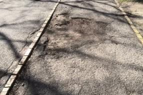 Biciklistička staza na Prozivci u veoma lošem stanju
