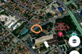 Čišćenje kanalizacionih odvoda ispred bolnice