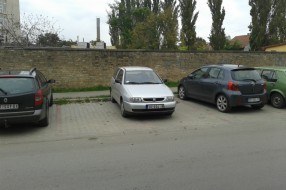 Parkiranje kod bolnice