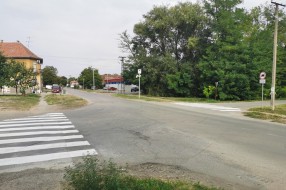 Potreban pešački prelaz na raskrsnici Bajskog puta i Gajeve ulice