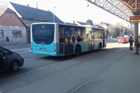 Potrebna signalizacija da li su putnici u autobusu pritisnuli taster za zvono
