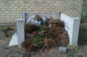 (Ne)održavanje Bajskog groblja od strane JKP "Pogrebno"