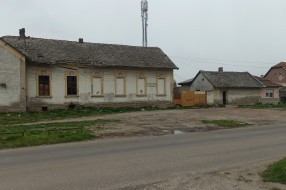 Smetlište kod nekadašnjeg "Zrno Maga"