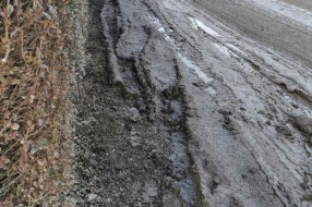 Prilazi domaćinstvima, održavanje javnih površina i slično