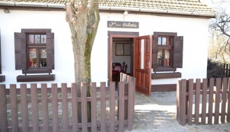 Salaš kod Gileta & ansambl Ruže