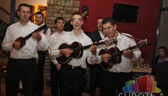 Tamburaši ''ŠIROK ŠOR"