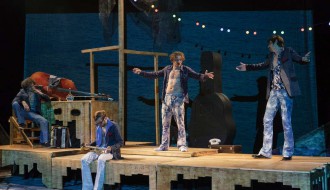 Predstava: Rastrgnite me