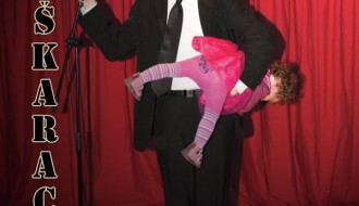 Komedija s nogu: Peđa Bajović i Srđan Olman