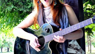 Todora Stojinović & bend Todorina brigada