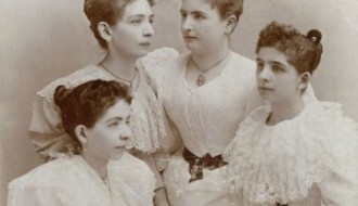 U ogledаlu vremenа - srpsko grаđаnsko društvo nа rаzmeđi vekovа kroz zbirku dr Jovаnа Milekićа