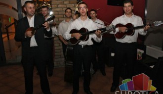 Tamburaši ''ŠIROK ŠOR"