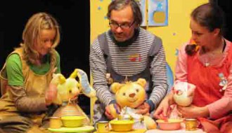 Teatar u pelenama: "ŠARENA PRIČA"