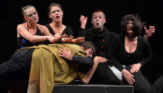 Predstava: Az ember komédiája