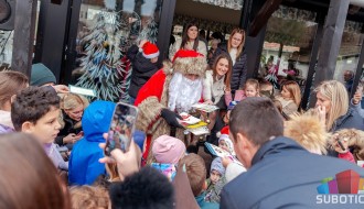 Novogodišnji vašar na Ergeli Kelebija sa Davidom Jovanom i Su Maskotama 