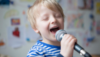 Takmicenje u čitanju veganske poezije