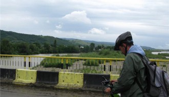 Od Novog Sada do Pariza na dva točka