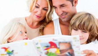 Patuljački Kutak: Preko brda, preko brega - važnosti bajki i priča u podsticanju razvoju mašte i ličnosti deteta