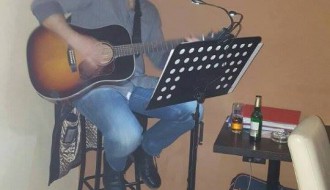 Akustična svirka: Siniša Milodanović