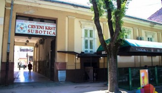 Podela polovne garderobe