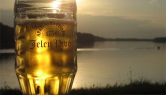 GRATIS točeno Jelen pivo za sve bowling igrače