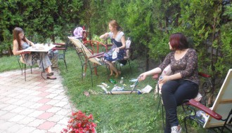 Likovna kolonija: Obojeni tonovi