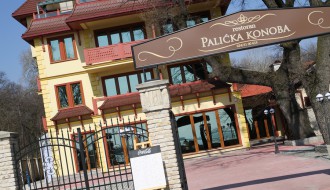 Veče u Palićkoj konobi uz tamburaški ansambl "Tajna"