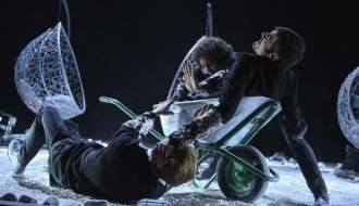 Predstava: Tri sestre