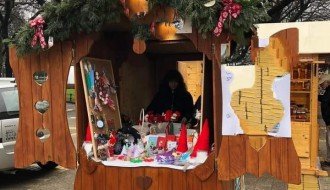 Humanitarna akcija za Milu i Leonu na štandu "Winterfesta"