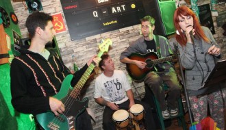 Akustična svirka: Q-art bend