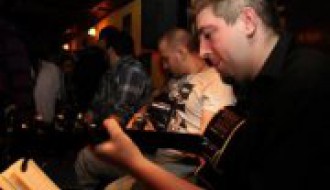 Pussy Magnet Acoutic Trio