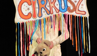 Predstava za decu: Csipet Kutya Kalandjai