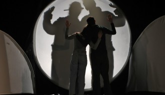 Előadás gyerekeknek: Tükörrengeteg