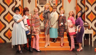 Predstava: Robert Thomas: Osam žena