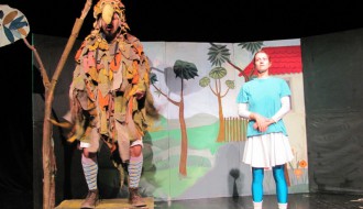 Dečja predstava: Šta li jaje daje?