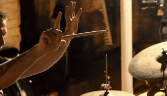 Akustična svirka: Neven Tili