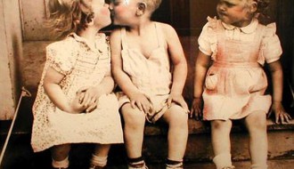 Kaži A: Kako da vam ljubomora ne upropasti ljubav