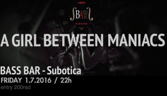 Akustična svirka: A Girl Between Maniacs